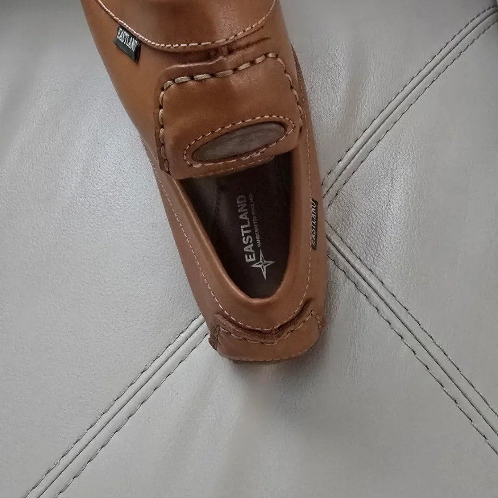 Eastland Woman Patricia Penny Loafer driving moc Size 9 1/2 - Picture 4 of 4